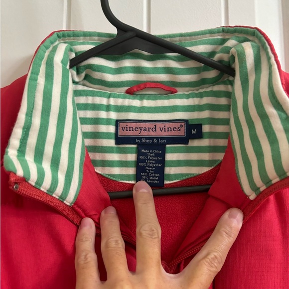 Vineyard Vines Vest - Picture 2 of 3